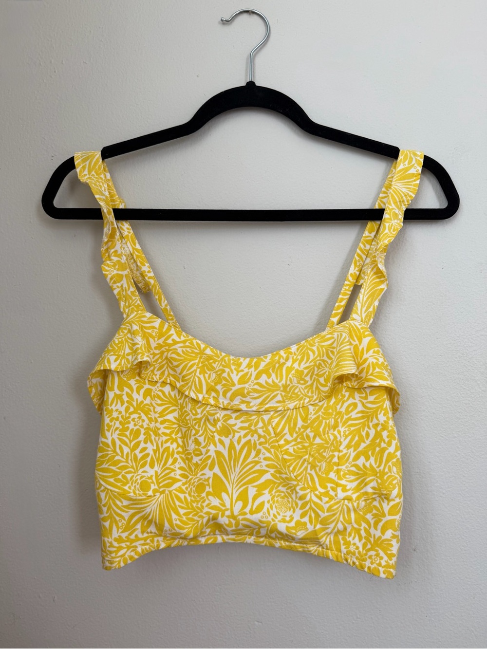 Valija Yellow Floral Ruffle Crop Top